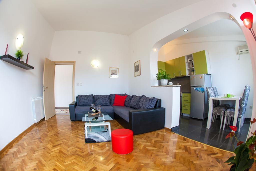 Apartments Vila Masha Петровац Экстерьер фото