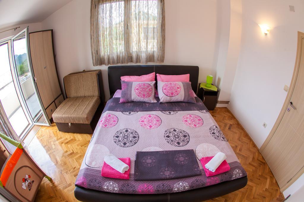 Apartments Vila Masha Петровац Экстерьер фото