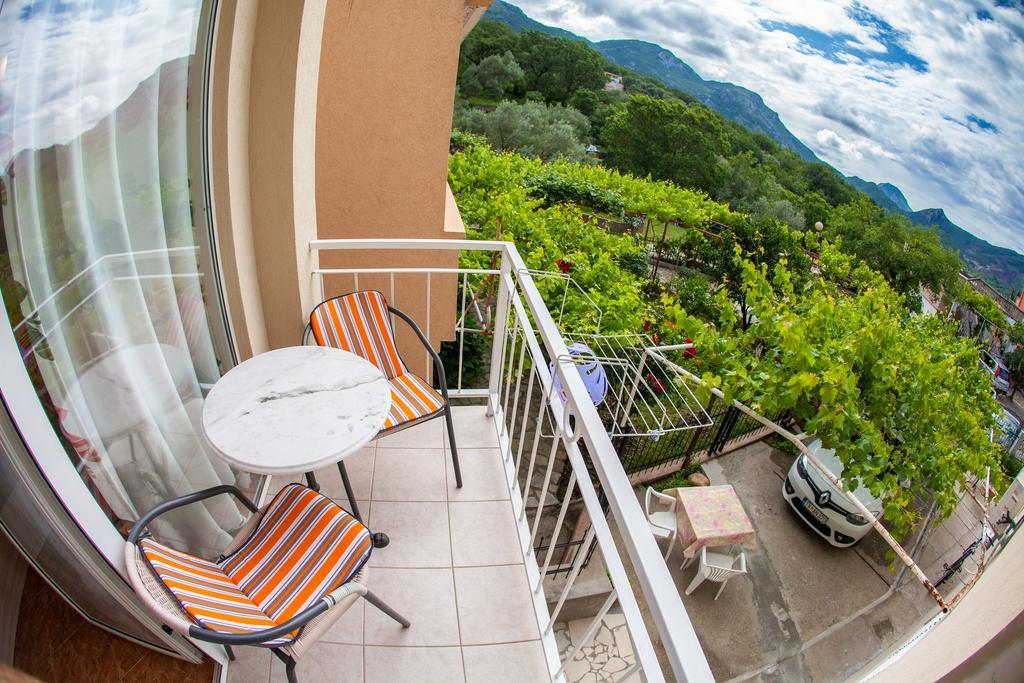 Apartments Vila Masha Петровац Экстерьер фото