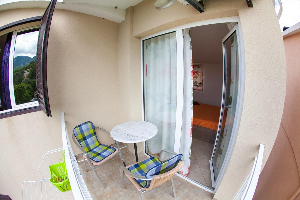 Apartments Vila Masha Петровац Экстерьер фото