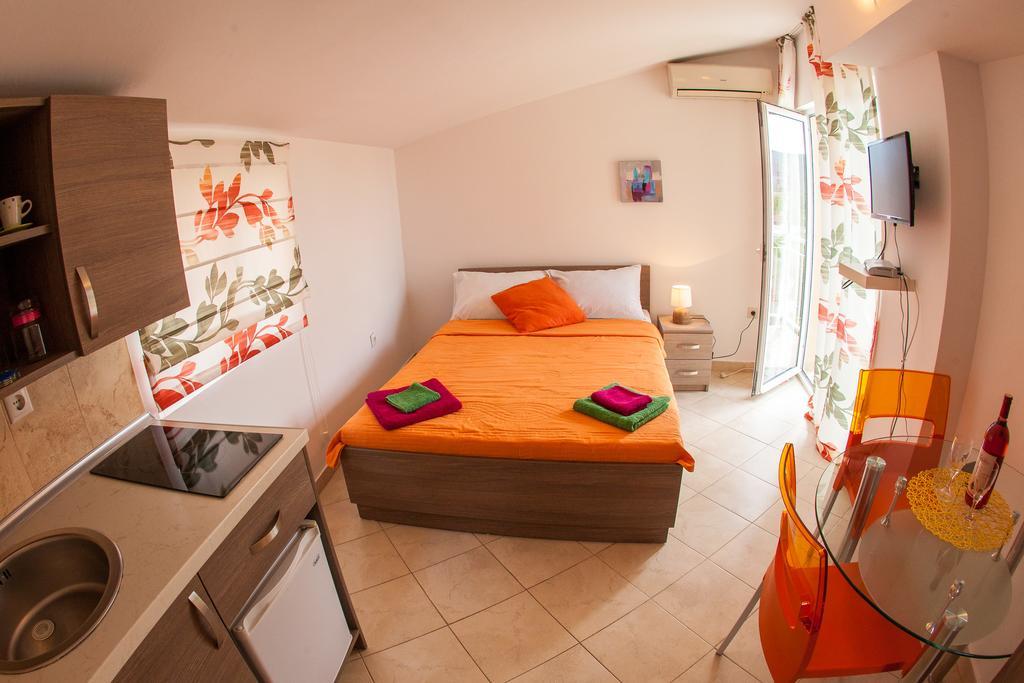 Apartments Vila Masha Петровац Экстерьер фото