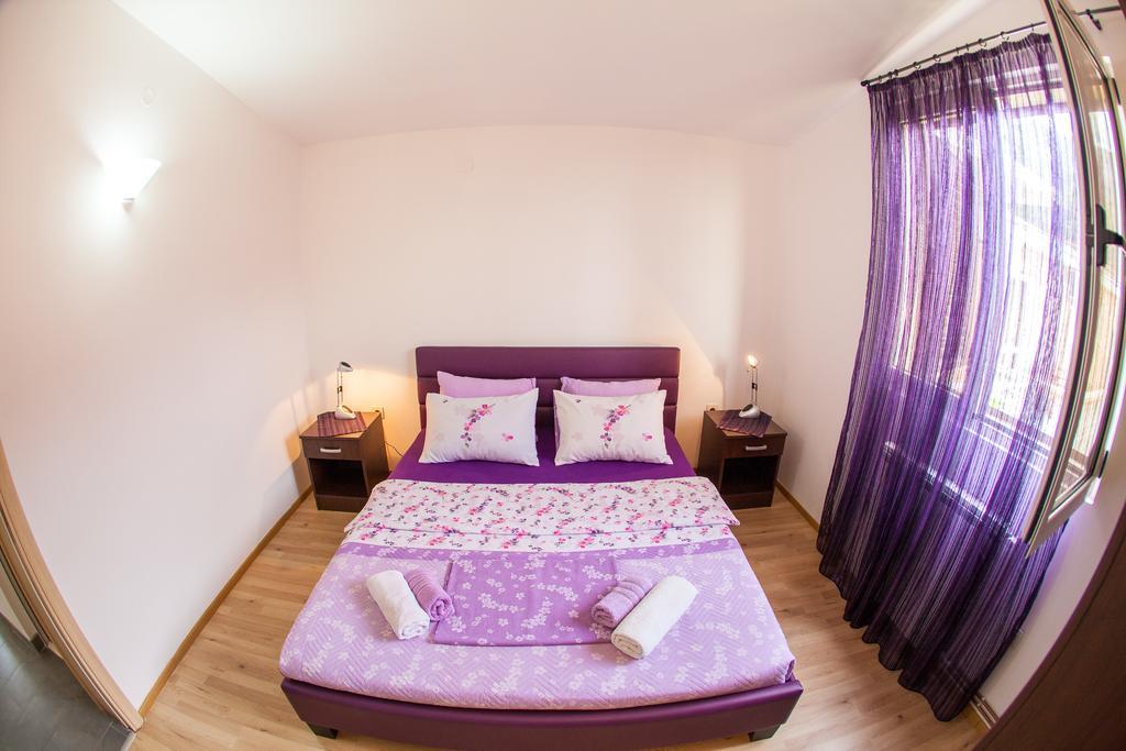 Apartments Vila Masha Петровац Экстерьер фото