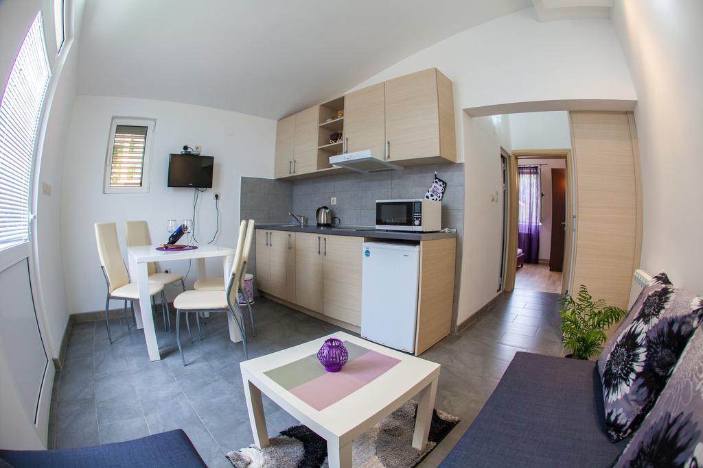 Apartments Vila Masha Петровац Экстерьер фото