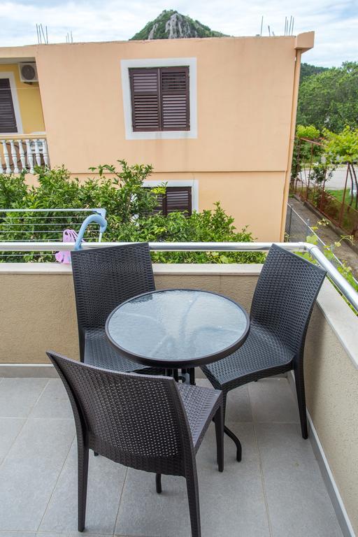 Apartments Vila Masha Петровац Экстерьер фото