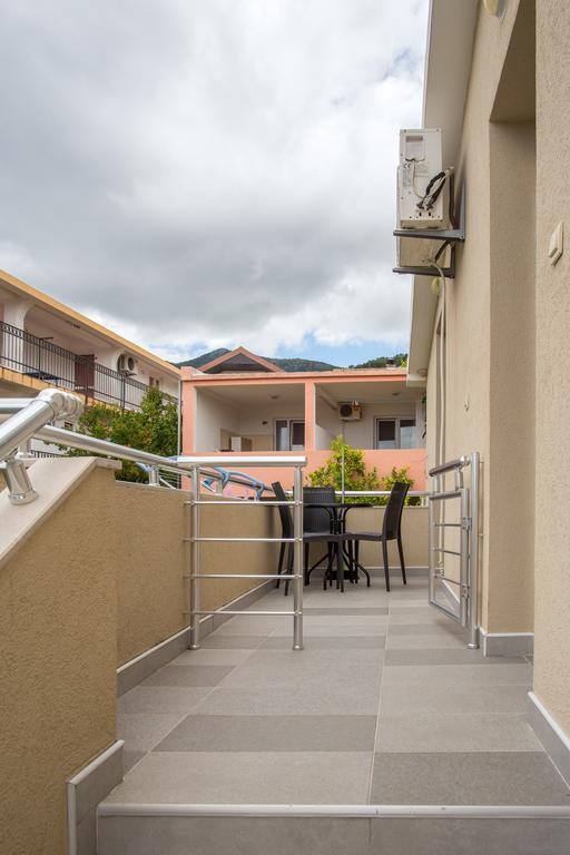 Apartments Vila Masha Петровац Экстерьер фото